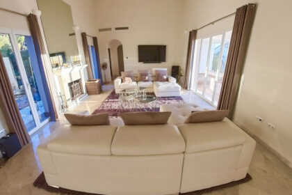 b3a6b9055e6a47e65062afe5de0cabad - 6