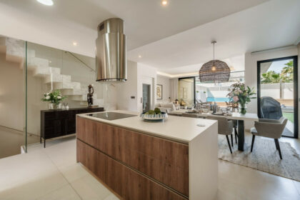 b3d7143046ed5992e7fdb8ade92b884b - 6