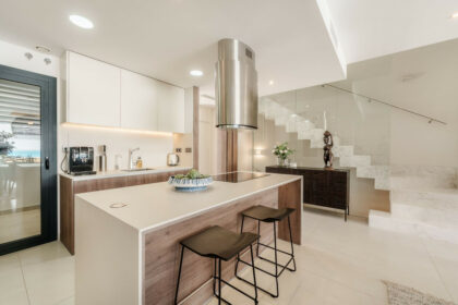 b3d7143046ed5992e7fdb8ade92b884b - 8