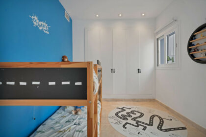 b4c6e3912316a06034f3035fe8c970bf - 12