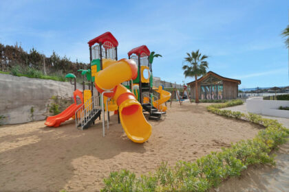 b4c6e3912316a06034f3035fe8c970bf - 15