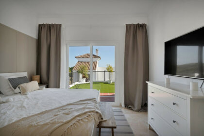 b4c6e3912316a06034f3035fe8c970bf - 8