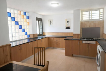 b4c7f65eb39eef655d8bcb6206fcbdb5 - 10