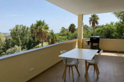 b4fcab5bcf183b0f56a270f99a1cfb94 - 13