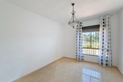 b5059f5db91d247a0ff3c5e2d6f76c50 - 15