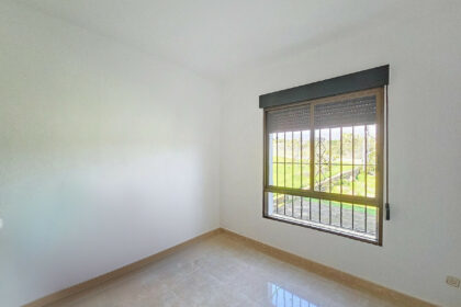 b5059f5db91d247a0ff3c5e2d6f76c50 - 18