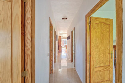 b5059f5db91d247a0ff3c5e2d6f76c50 - 19