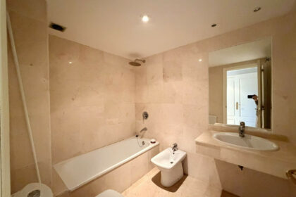 b5f1ffcbb7f8469d4be8d256d875d372 - 13