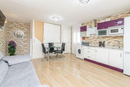 b628c6515222b278a32108ed93cf2374 - 17