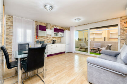 b628c6515222b278a32108ed93cf2374 - 2