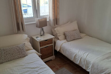 b6ffefa3883ceeb681e46e630346c921 - 16