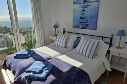 b6ffefa3883ceeb681e46e630346c921 - 22