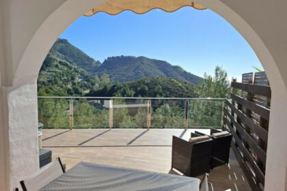 b6ffefa3883ceeb681e46e630346c921 - 56