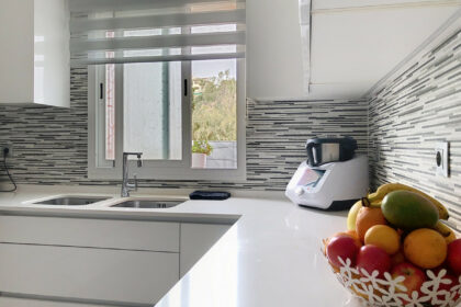 b7678149c011e44a7e31262a4b5170b6 - 18