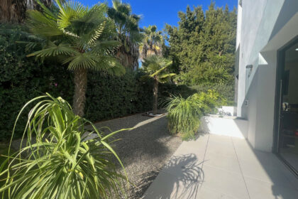 b7aa3ec437528c2f526adf2459f9859b - 15