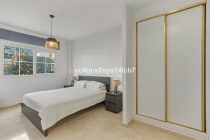 b8a32fd04d3c3e89fad76b1bfa56d98e - 15