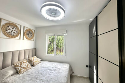 b8af2998cc7f00d93cf29222175396f1 - 19