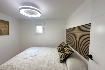 b8af2998cc7f00d93cf29222175396f1 - 26