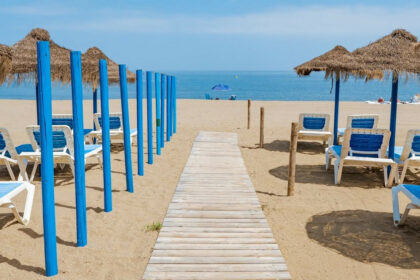 b8af2998cc7f00d93cf29222175396f1 - 42