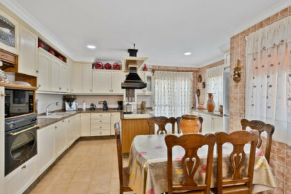 b90c7616003a5c493a9e5d538aa7666c - 14