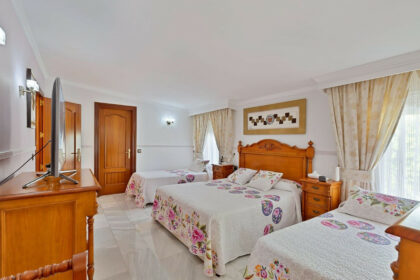 b90c7616003a5c493a9e5d538aa7666c - 26