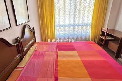 b993bf7a7b09468e8cf0ee40bd64a460 - 18