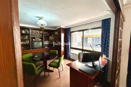 b993bf7a7b09468e8cf0ee40bd64a460 - 26