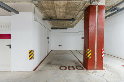 b9a183c8ba96929b25600366fec638b5 - 19