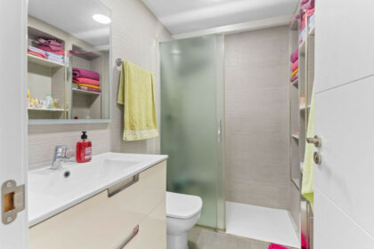 ba7716a526485f710b217b883881251d - 15