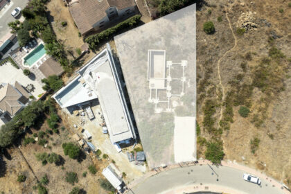 baae1428313188f5b57fff6e12c0ae4a - 4