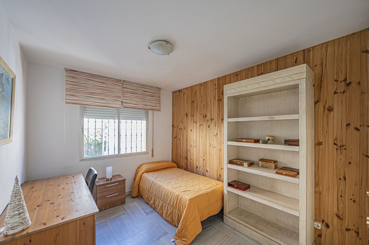 bb230c36b658e0b361cb45255ee7c508 - 15