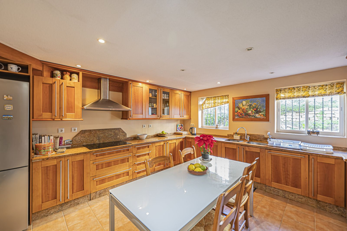 bb230c36b658e0b361cb45255ee7c508 - 6