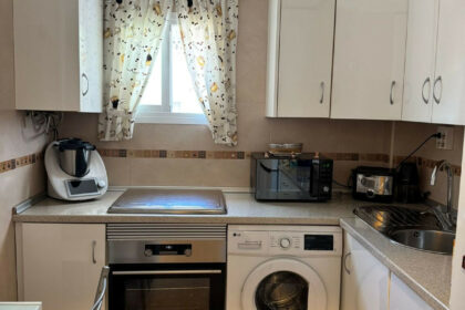 bc9db19d14d15bd01316729583c9bb49 - 11