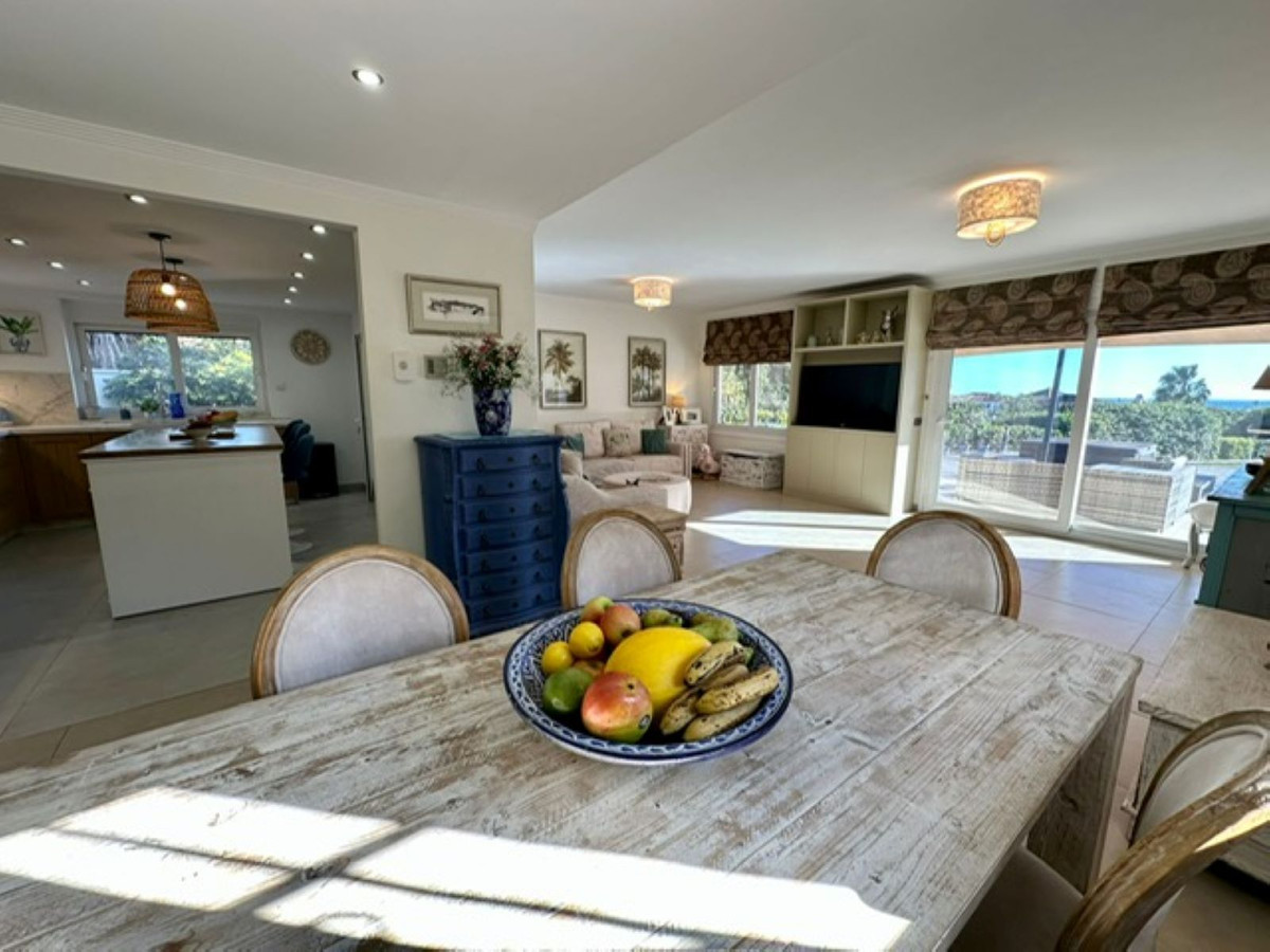 bce229de048f584a518e75783bda5956 - 10