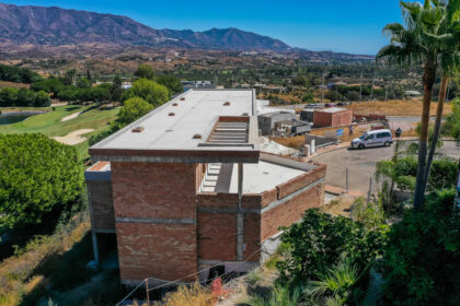 bd264e7ab24ccbc6c0e5bccbfcb35b15 - 1