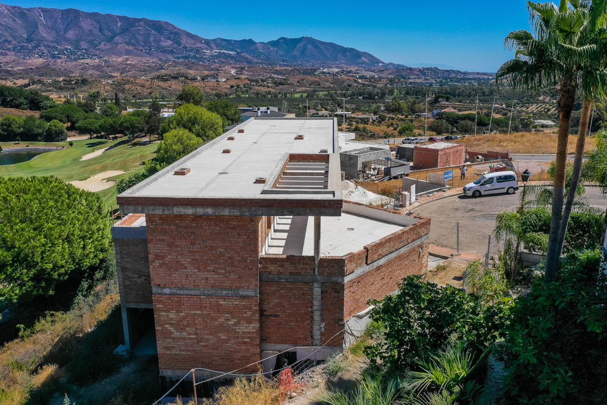 bd264e7ab24ccbc6c0e5bccbfcb35b15 - 1