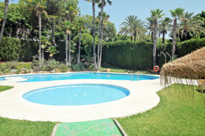 bd9f4dcb7a5e6a8e1477400c57e2bcaf - 33