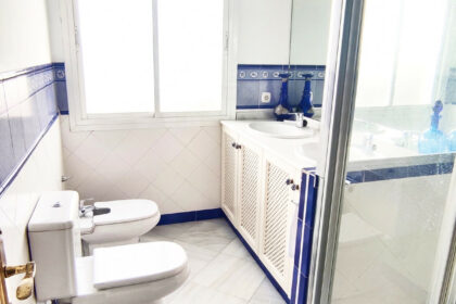 be27a48efbad44a56acd554cd38f6a40 - 3