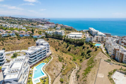 be384e30bd7c892f80c489168a009b99 - 17