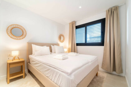 be384e30bd7c892f80c489168a009b99 - 20