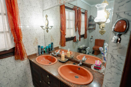 bef891cf4950496c47a27217358f2617 - 18