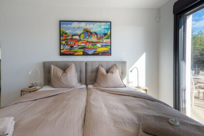 bf5e87f7c91acd1c24451586d23a560e - 12