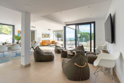 bf5e87f7c91acd1c24451586d23a560e - 27