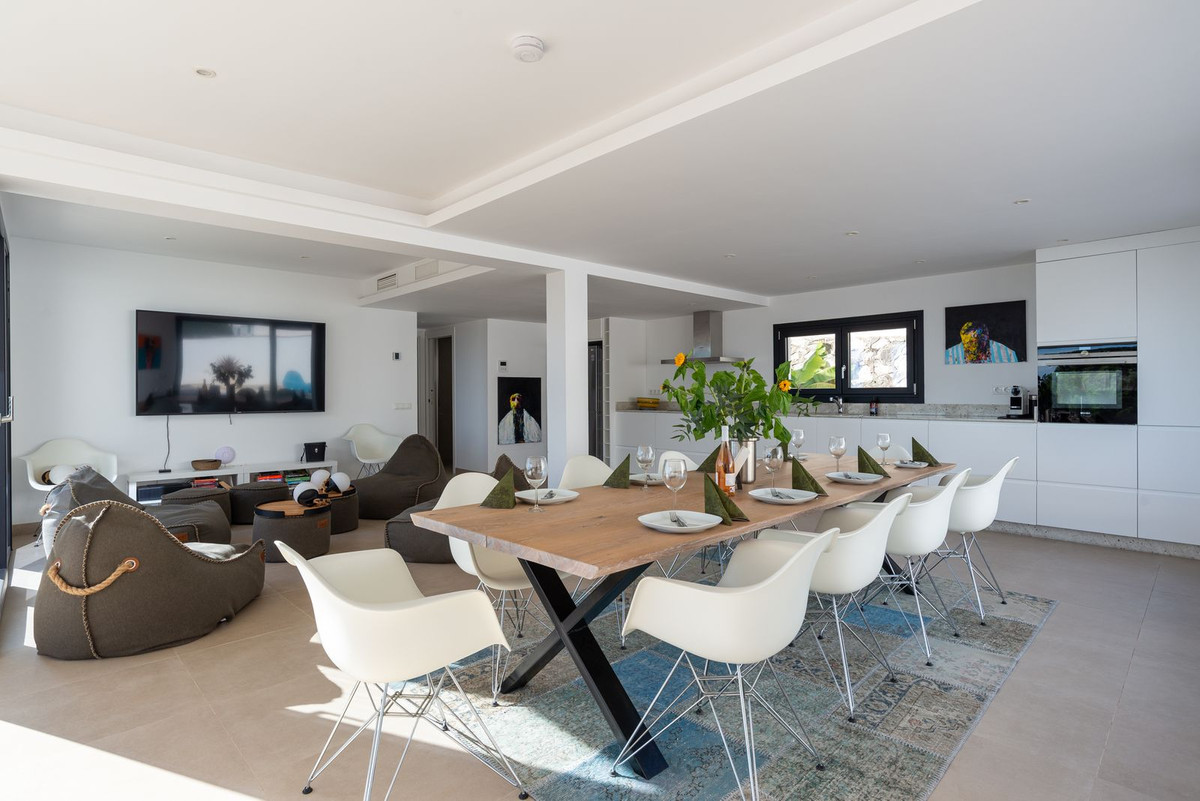 bf5e87f7c91acd1c24451586d23a560e - 40