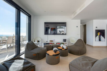 bf5e87f7c91acd1c24451586d23a560e - 42