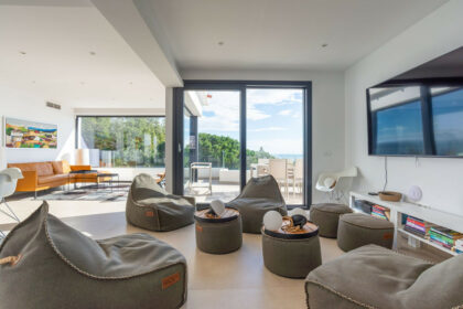 bf5e87f7c91acd1c24451586d23a560e - 43