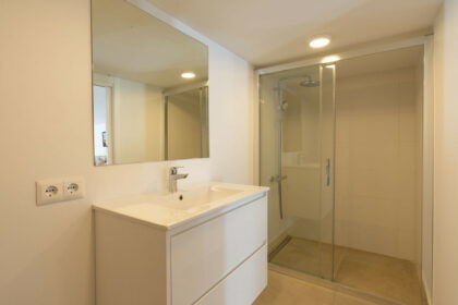 bf5e87f7c91acd1c24451586d23a560e - 65