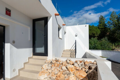 bf5e87f7c91acd1c24451586d23a560e - 73