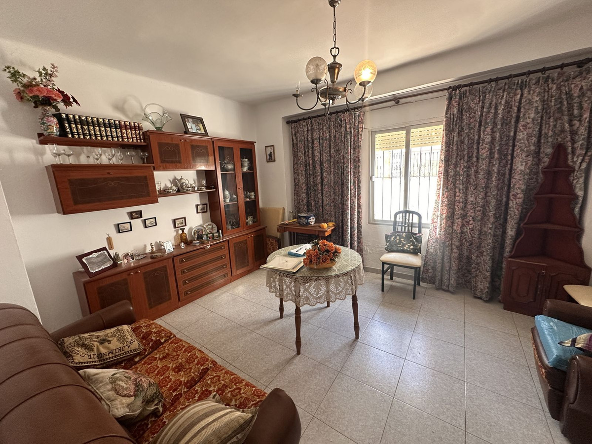 c19570492efa6f346d77991c4a4cf62e - 10