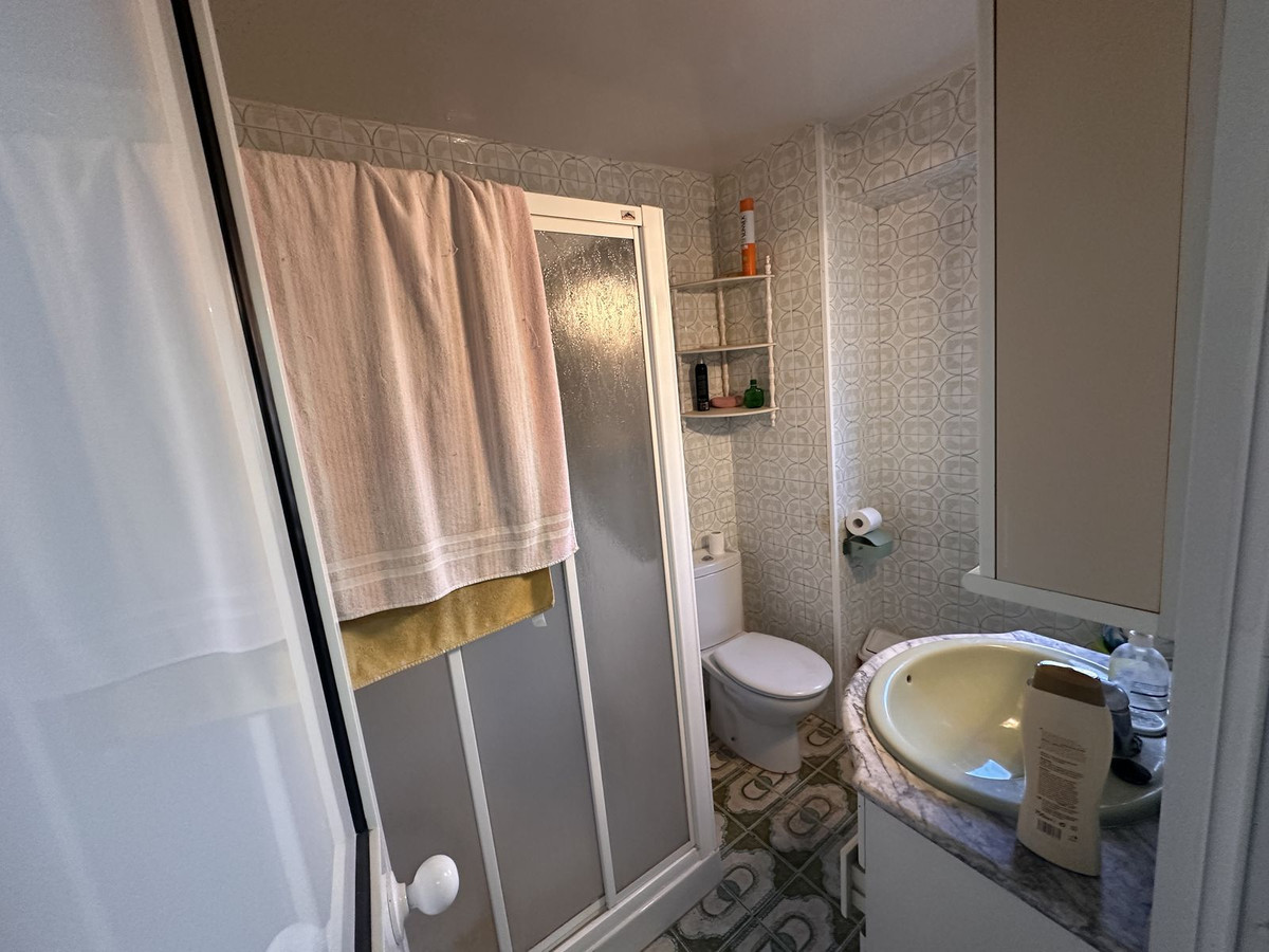 c19570492efa6f346d77991c4a4cf62e - 13